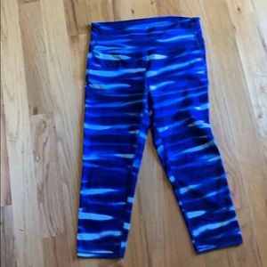 Athleta yoga leggings- crop